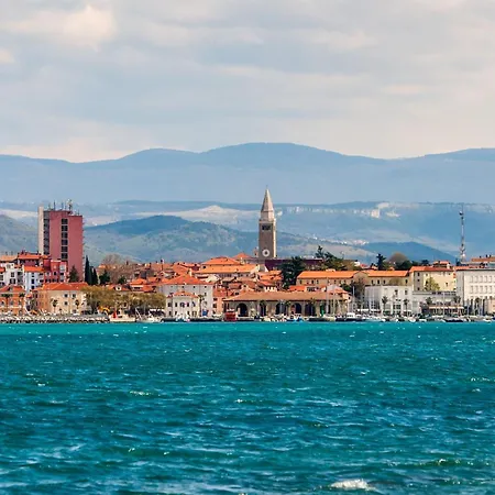 Fairy-tale Retreat * Koper
