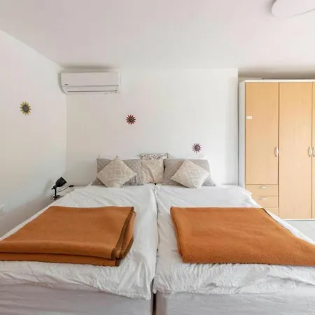 Fairy-tale Retreat * 코페르