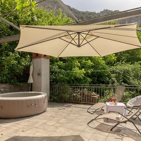 17th Century With Jacuzzi Appartement Koper