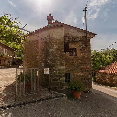 17th Century With Jacuzzi Appartement